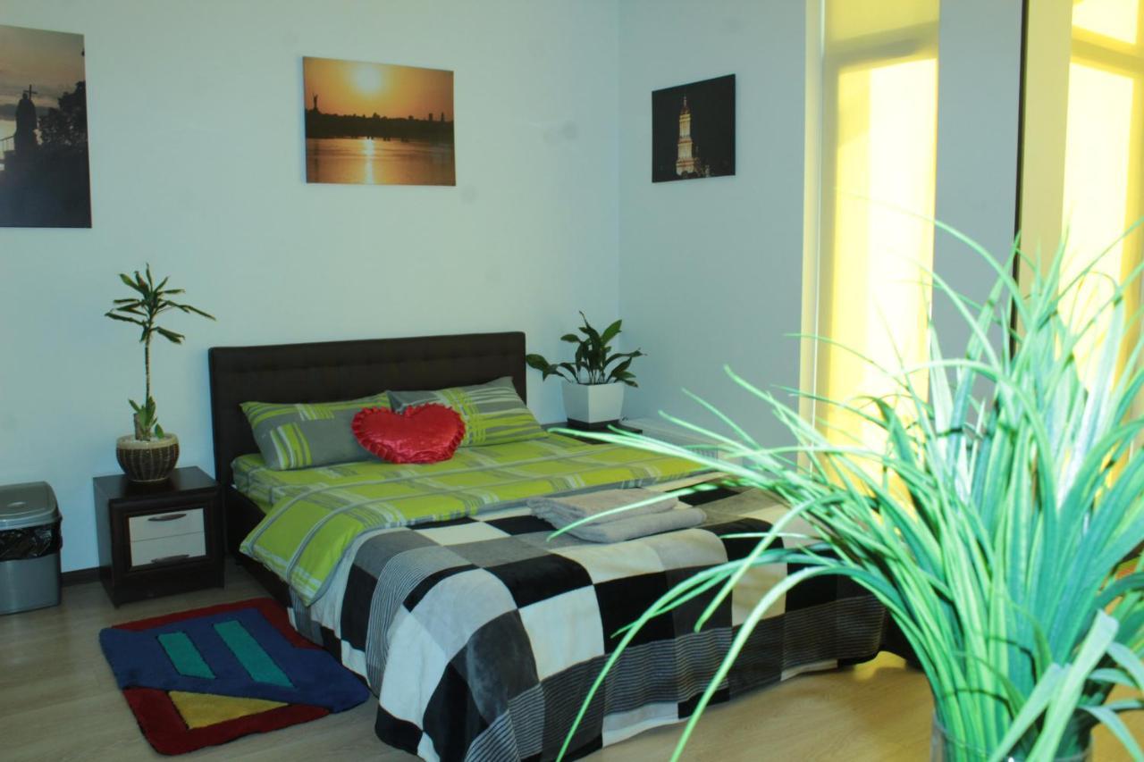 Comfortable Studio Apartments In A Secure Residential Complex Comfort Town Кт-02 Київ Екстер'єр фото